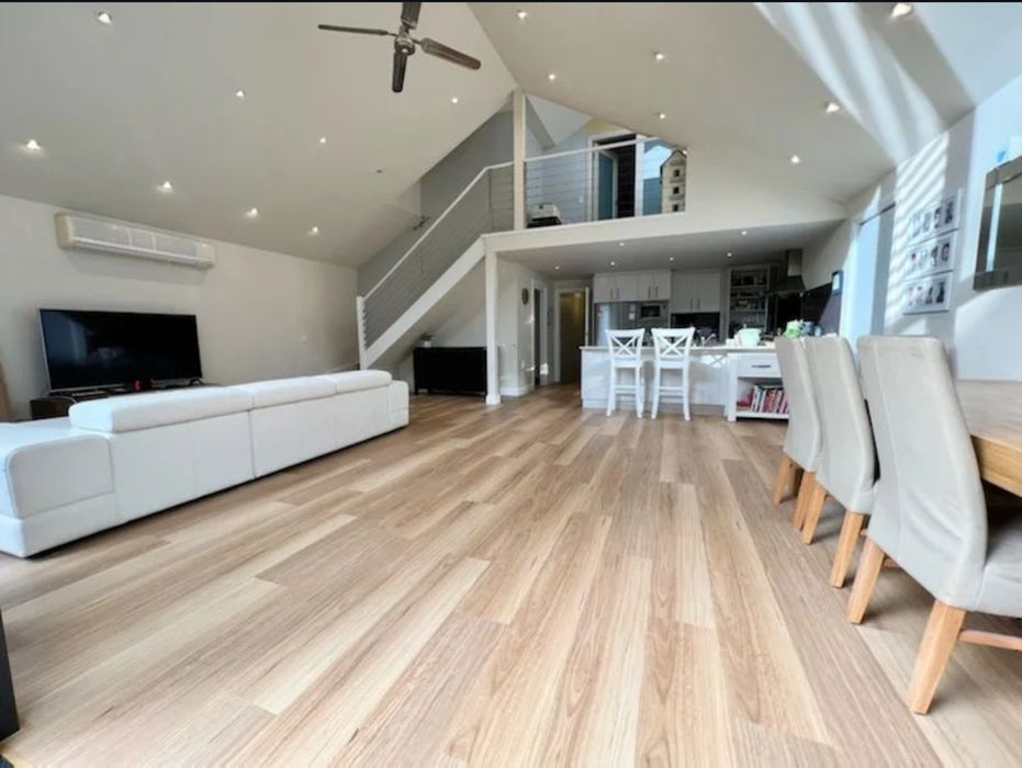 Wonderwood Hybrid Floor Coastal Blackbutt 1540 x 182 x 6.5 mm