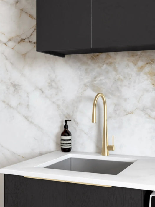 1305*600*2100mm Otti Byron/Bondi Laminated Black Oak Moisture Resistant Plywood Laundry Kit