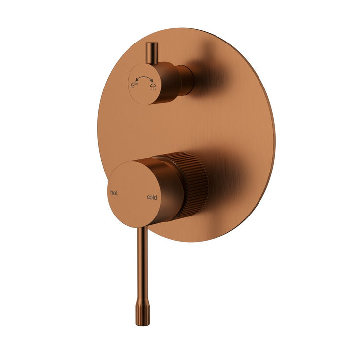 ACL Linie Lead Free Brass Fluted Wall Diverter Mixer