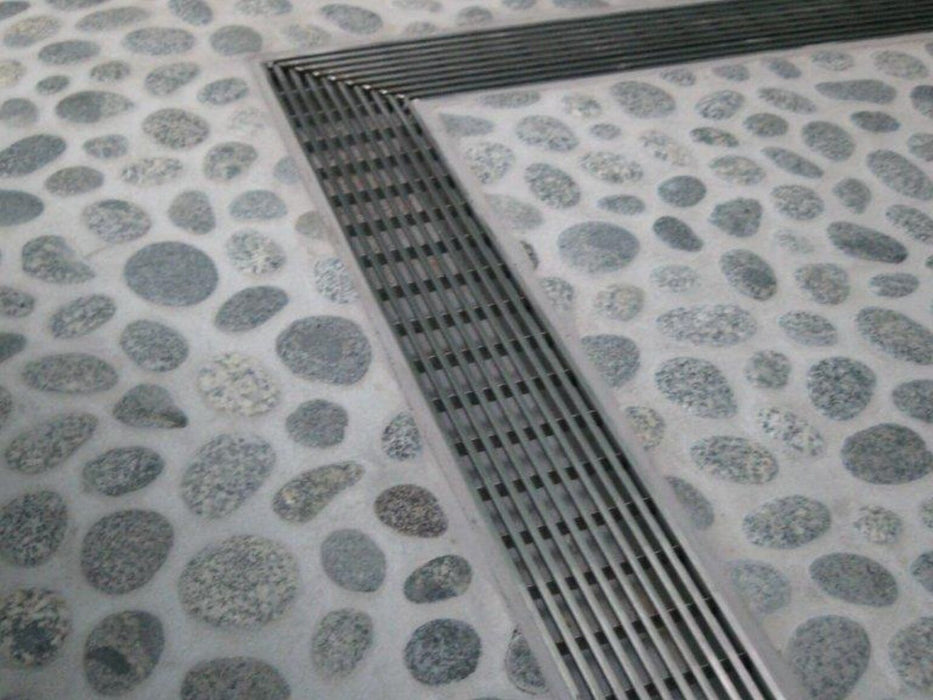 Slimline Linear Drainage system with Architectural (AR) grate style